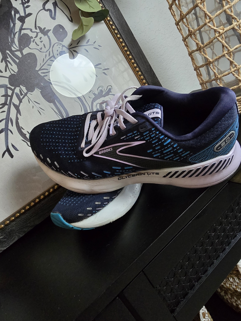 Brooks Women’s Glycerin GTS 20 Running Shoes 9 Blue Pastel Lilac